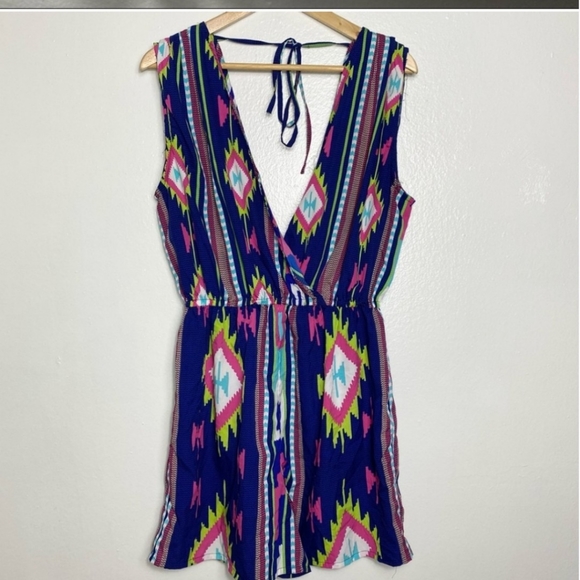 ➕Aztec Print Romper - Picture 2 of 5